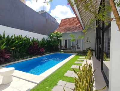 Sale Villa Canggu Tumbak Bayuh